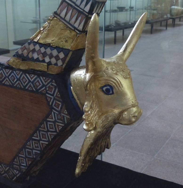 Ur, Royal Tombs, Harp, Bull's head