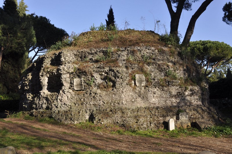 Rome, Via Appia (015L), Sepolcro rotondo