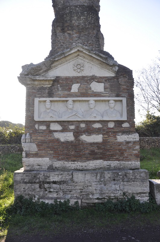 Rome, Via Appia (040R), A family tomb