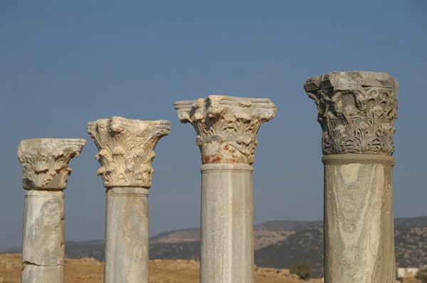 Apollonia, Western basilica, Columns