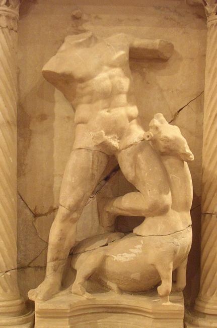 Perge, Heracles sarcophagi 03: Heracles and the Ceryneian Hind